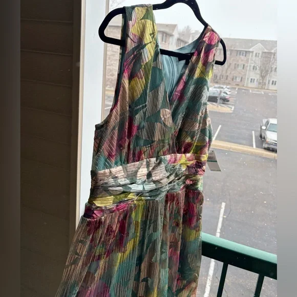 🆕 Ignite Evenings Metallic Floral Maxi Dress Size 16 Teal Gold Gown Pleated Prom - Picture 5 of 16